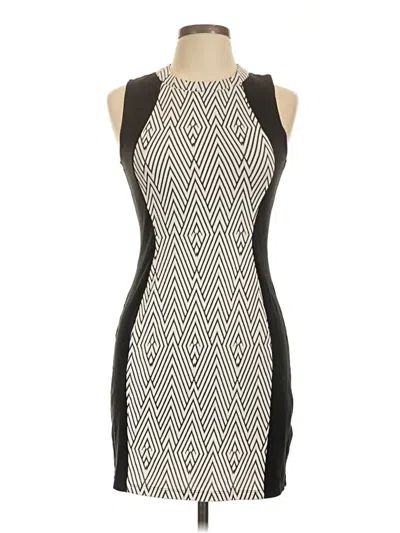 Pre-owned Divided By H&m Cocktail Dress In Ivory