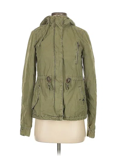 Pre-owned Divided By H&m Jacket In Green