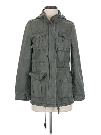 Pre-owned Divided By H&m Jacket In Green