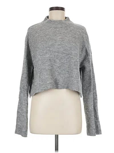 Pre-owned Divided By H&m Pullover Sweater In Gray