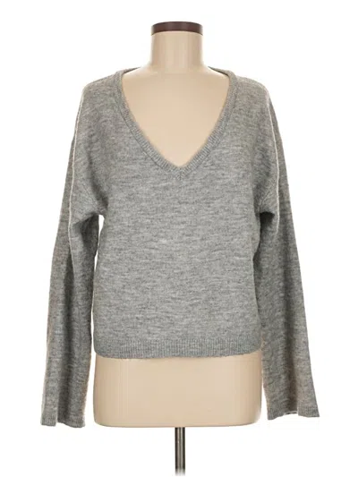 Pre-owned Divided By H&m Pullover Sweater In Gray