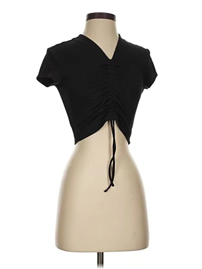 Pre-owned Divided By H&m Short Sleeve Top Black Keyhole Neckline Tops