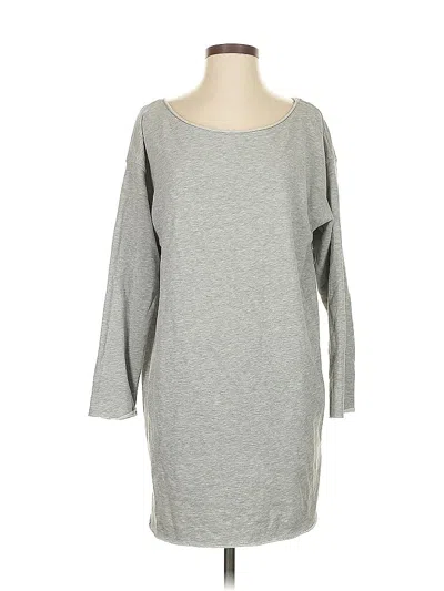 Pre-owned Divided By H&m Sweatshirt In Gray