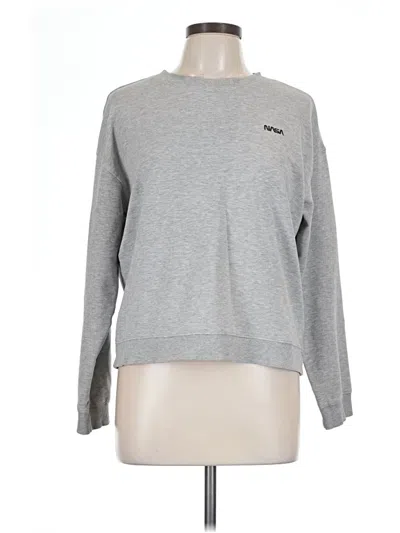 Pre-owned Divided By H&m Sweatshirt In Gray