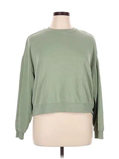 Pre-owned Divided By H&m Sweatshirt In Green