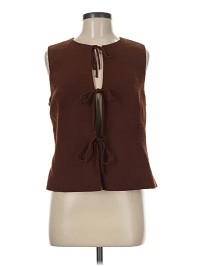 Pre-owned Divided By H&m Vest In Burgundy