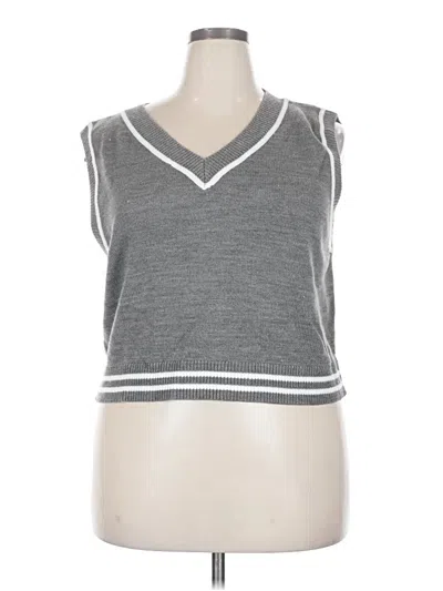 Pre-owned Divided By H&m Vest In Gray