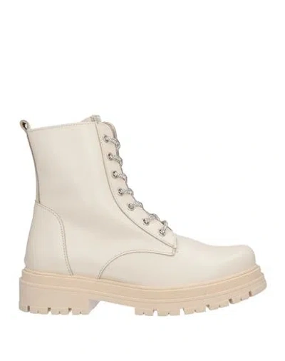 Divine Follie Woman Ankle Boots Cream Size 11 Soft Leather In White