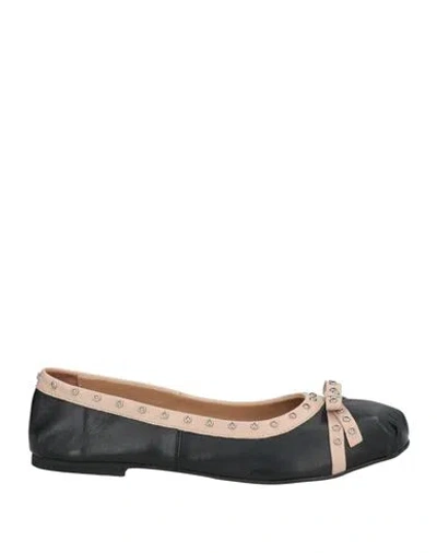Divine Follie Woman Ballet Flats Black Size 8 Leather