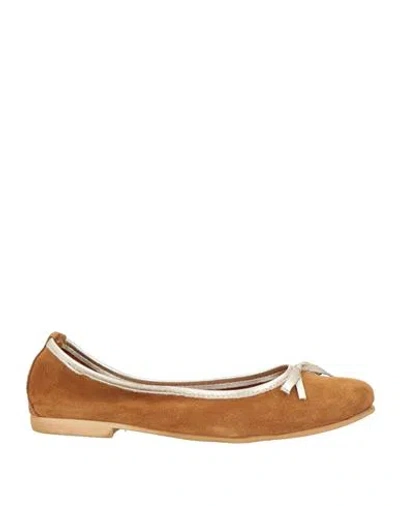 Divine Follie Woman Ballet Flats Camel Size 8 Leather In Beige