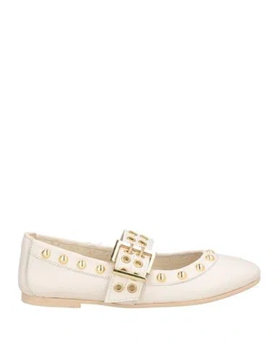 Divine Follie Woman Ballet Flats Off White Size 8 Leather