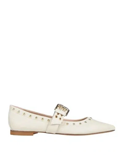 Divine Follie Woman Ballet Flats Off White Size 8 Leather