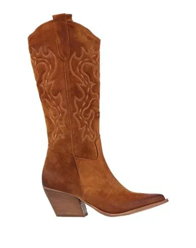 Divine Follie Woman Knee Boots Camel Size 11 Soft Leather In Beige