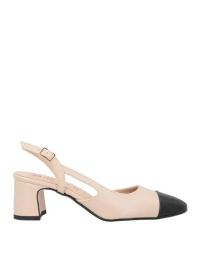 Divine Follie Woman Pumps Blush Size 8 Synthetisches Material In Neutral