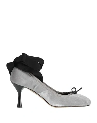 Divine Follie Woman Pumps Light Grey Size 8 Textile Fibers In Multi