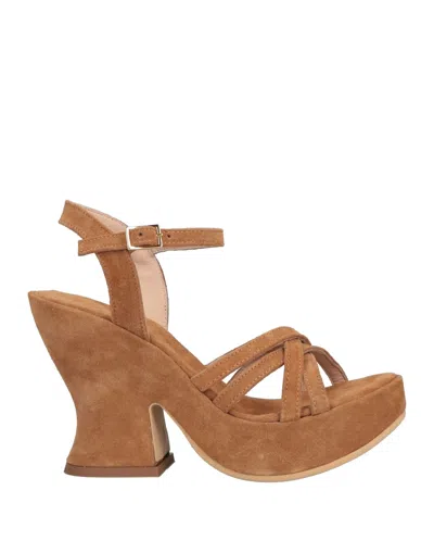 Divine Follie Sandals In Beige
