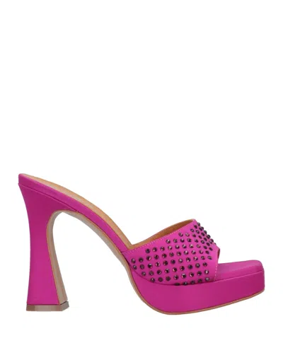 Divine Follie Sandals In Pink