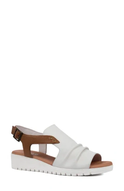 Django & Juliette Django And Juliette Madis Low Wedge Sandal In White