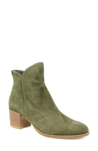 Django & Juliette Django And Juliette Mockas Low Heeled Boot In Green