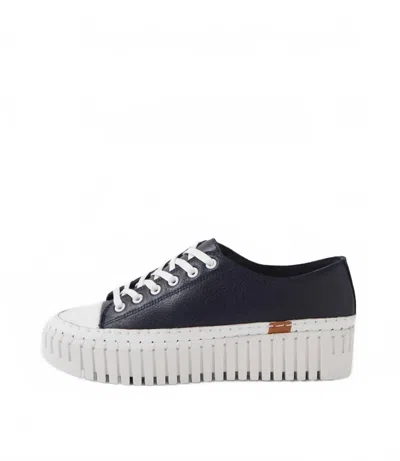 Django & Juliette Women's Baselo Shoe In White-navy Leather-tumble Leather In Multi