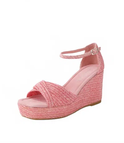 Django & Juliette Women's Buckled Ankle Strap Wedge Sandals In Pink Raffia