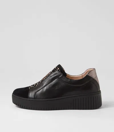 Django & Juliette Women's Kangie Leather Sneakers In Black-black