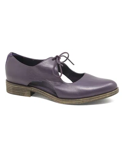 Django & Juliette Django And Juliette Keeria Low Lace Flat In Purple