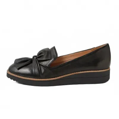 Django & Juliette Women's Oclem Shoe In Black/black