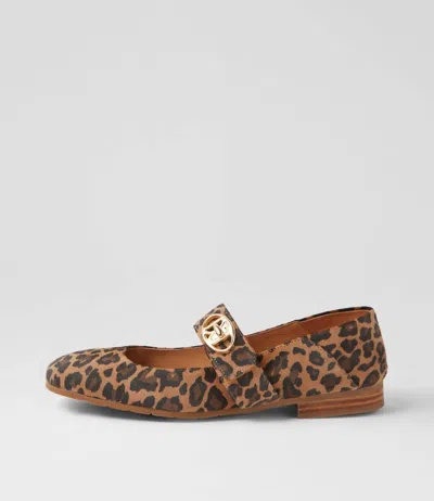 Django & Juliette Women's Pelisk Suede Flat Shoes In Camel Leopard In Animal Print
