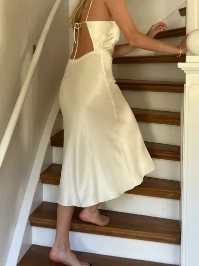 Djerf Avenue Dream Dress Midi Cloud In Neutral