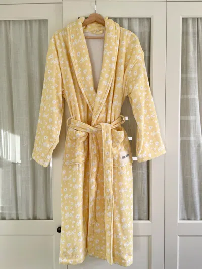 Djerf Avenue Robe Lemon Cake In White