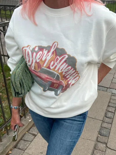 Djerf Avenue Sweatshirt In White