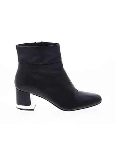 Pre-owned Dkny Ankle Boots In Black