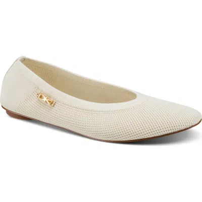 Dkny Avery Knit Ballet Flat In Neutral