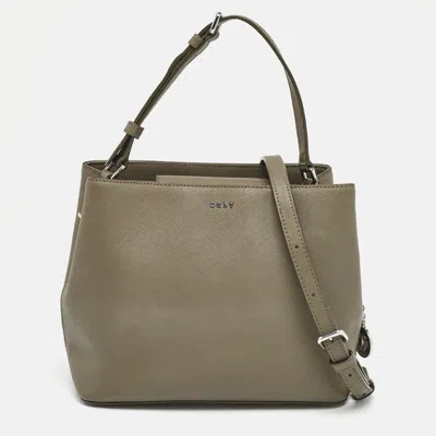 Pre-owned Dkny Beige Leather Bryant Bucket Bag