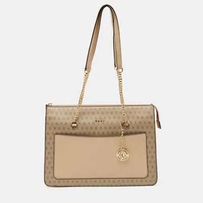 Pre-owned Dkny Beige Monogram Coated And Leather Large Bryant Chain Zip Tote In Sand