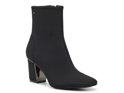 Dkny Cavale Bootie In Black