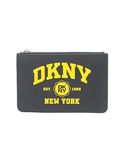 Pre-owned Dkny Clutch In Black