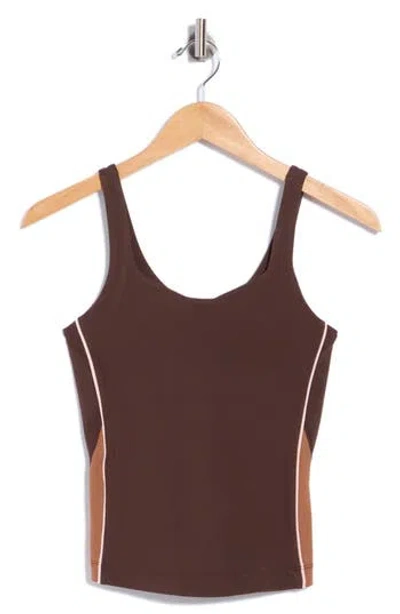 Dkny Colorblocked Piping Performance Tank In Burgundy