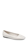 Dkny Darianne Ballet Flat In White