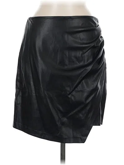 Pre-owned Dkny Faux Leather Skirt In Black