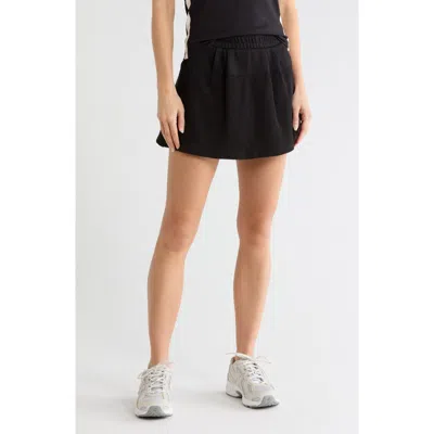 Dkny Jacquard Mixed Pleated Skort In Black