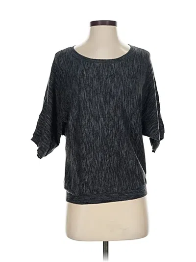 Pre-owned Dkny Jeans 3/4 Sleeve T-shirt In Gray