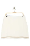 Dkny Logo Patch Court Miniskirt In Ivory/pebble