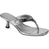 Dkny Mackey Flip Flop In Silver