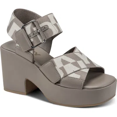 Dkny Makario Ankle Strap Platform Sandal In Gray