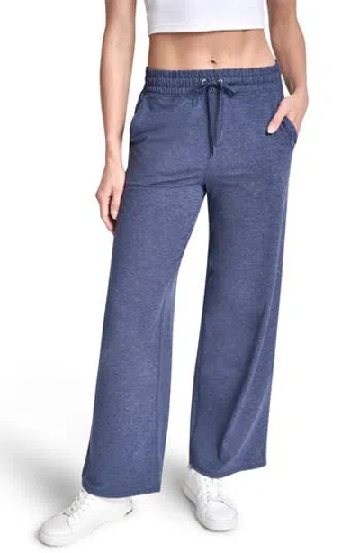 Dkny Mid Rise Wide Leg Pants In Blue
