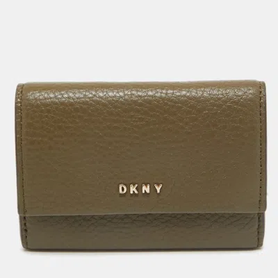 Dkny Olive Green Leather Flap Compact Wallet