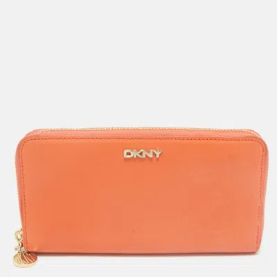 Pre-owned Dkny Orange Leather Zip Continental Wallet