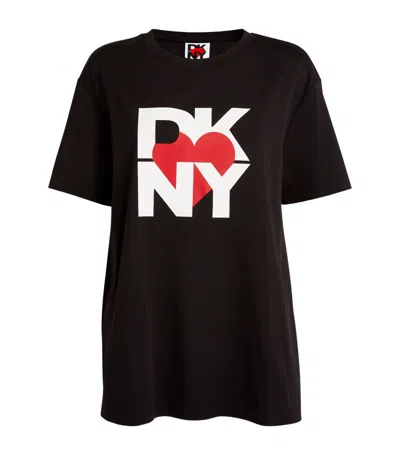 Dkny Oversized Logo T-shirt In Black